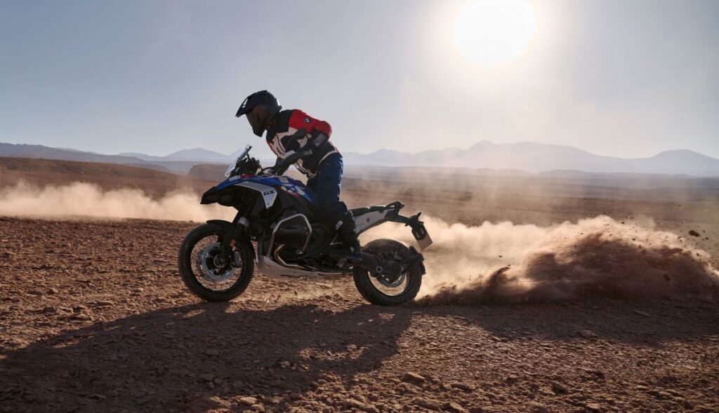 bmw-r-1300-gs-2024-accion-5_7_1200x690